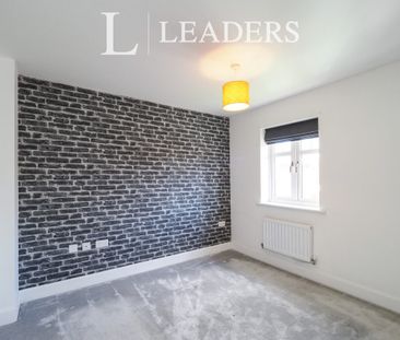 3 bedroom house to rent Clifton Drive, Littleover, Derby, DE23 - Photo 5