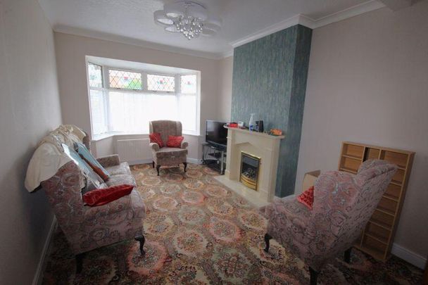 3 bedroom semi-detached house to rent - Photo 1