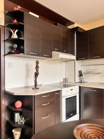 Apartament cu 2 camere de inchiriat in zona Bulevardul Chisinau - Fotografie 4