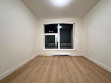 Brand New 1 Bed Apartment In The Heart Of Willoughby Town Centre - Photo 2