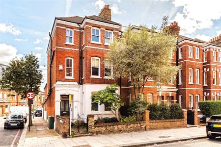 Spacious one bedroom flat close to Battersea Park - Photo 2