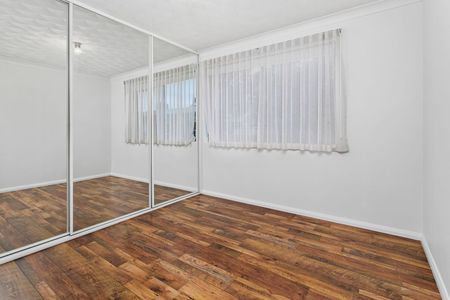Home For Rent - Photo 5