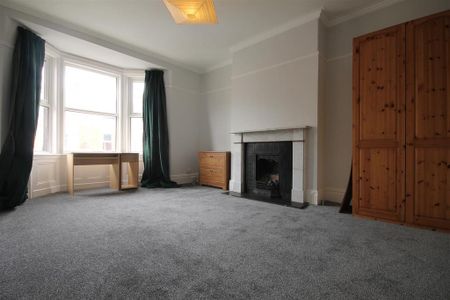 4 bedroom maisonette to rent - Photo 5