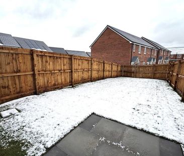 Tarragon View, Keele Road, Newcastle under Lyme - Photo 1