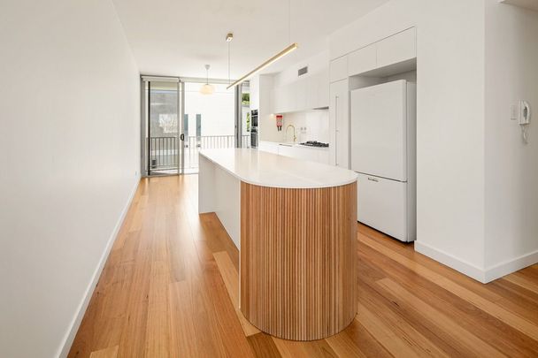 Urban Retreat in the Heart of New Farm - Photo 1