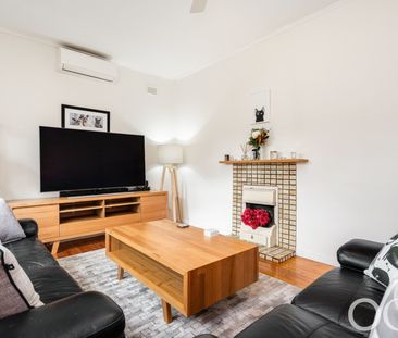 Open the Door to Cul-de-Sac Charm - Photo 5