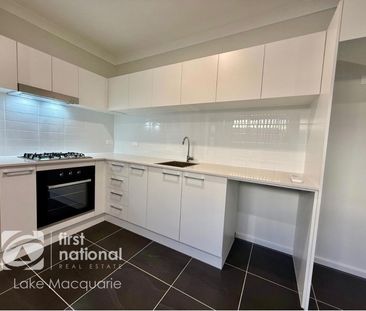 BEAUTIFUL, MODERN 2-BEDROOM HOME IN BOOLAROO - Photo 5