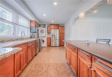 For Lease - 169 Bruce Street Unit# Upper, Kitchener, Ontario - Photo 5