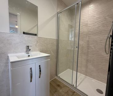 3 bedroom terraced house to rent - Photo 6