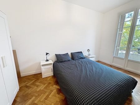 Location Appartement 3 pièces 74m² NICE 06000 - Photo 4