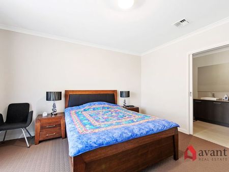 40 Carmody Drive, 3023, Cairnlea Vic - Photo 2