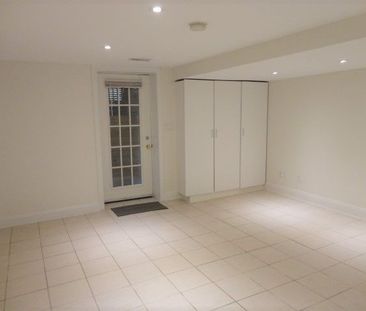 For Lease - 190 Wineva Avenue Unit# Lower, Toronto, Ontario - Photo 2