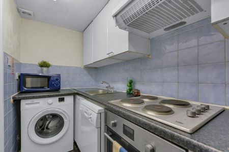 229 HYDE PARK ROAD Leeds - LS6 1AH - Photo 4