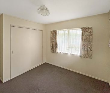 WOODRIDGE GREAT LOCATION - Photo 2