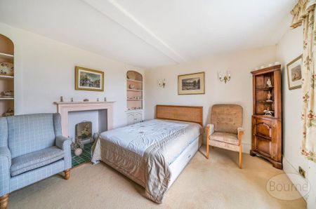 4 bedroom detached house to rent - Photo 5