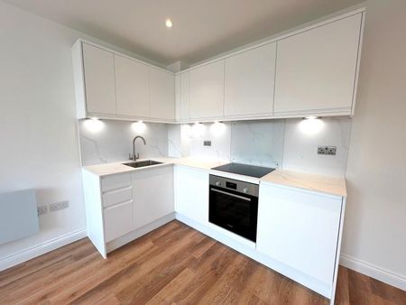 Golden House, Guildford - 1 bedroomProperty for lettings - Seymours - Photo 2