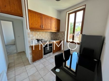 Location Appartement 2 pièces 41m² MARSEILLE 14ème - Photo 4
