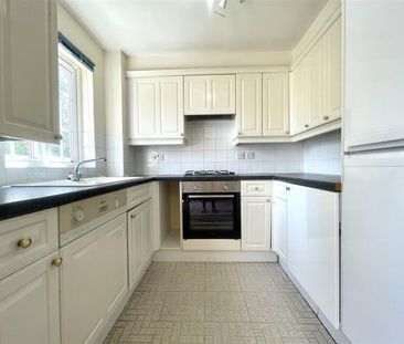 1 Bedroom Flat To Let - Photo 2