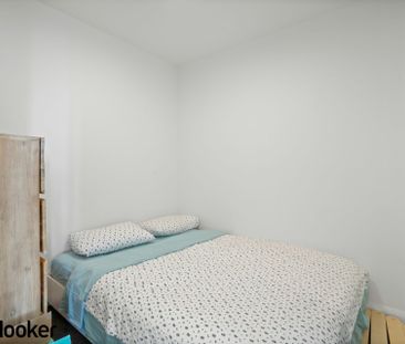 2 BEDROOM UNIT - Property tenanted doesn't include furniture - Photo 3