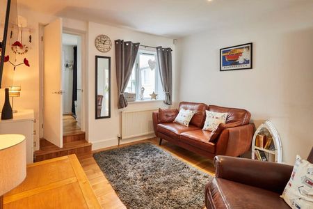 Overton Terrace - Photo 3