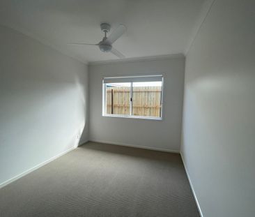 STYLISH LOW MAINTENANCE HOME IN PRIME LOCATION $ 580 per week incre... - Photo 2