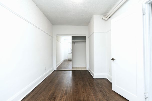 For Lease - 100 Vaughan Road Unit# 27, Toronto, Ontario - Photo 1