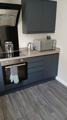 3 bedroom terraced house to rent - Photo 1