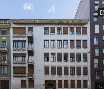milan, Lombardy 20141 - Photo 2