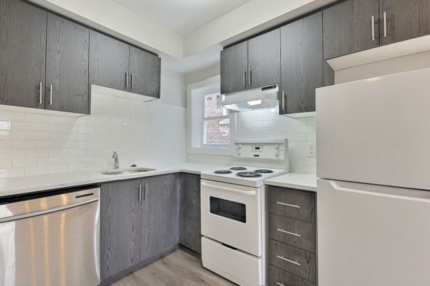 For Lease - 8 Tisdale Street Unit# 10, Hamilton, Ontario - Photo 1