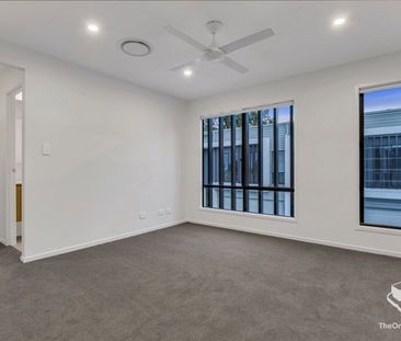 Fairly New and Modern Tranquility at Northwood - Photo 4