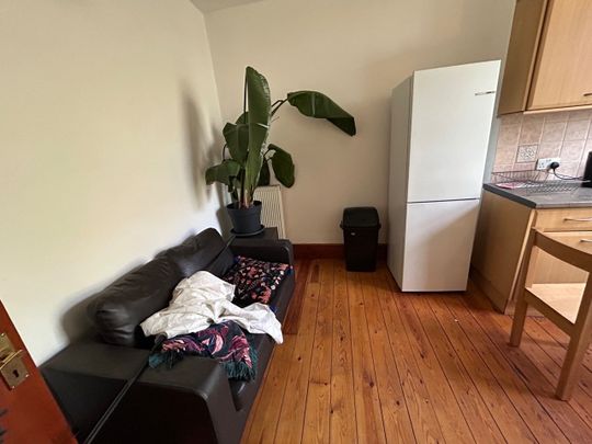 3 Bed Flat, Isledon Road, N7 - Photo 1