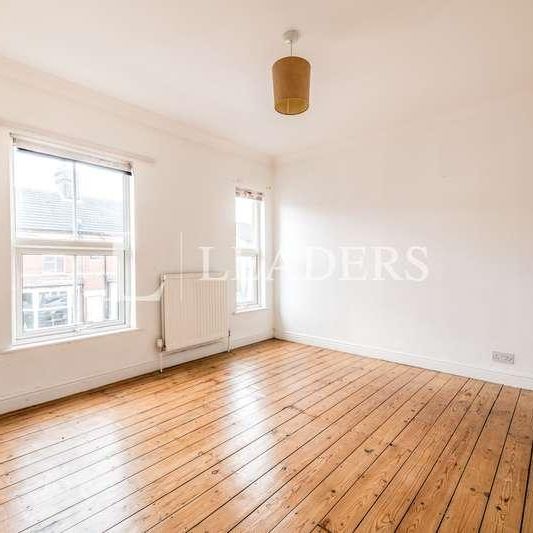 Offa Road, Bedford, MK42 - Photo 1