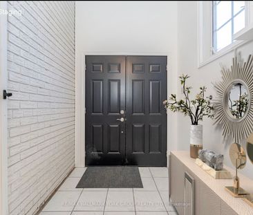 For Lease - 57 Curzon UPPER Street, Toronto, Ontario - Photo 1