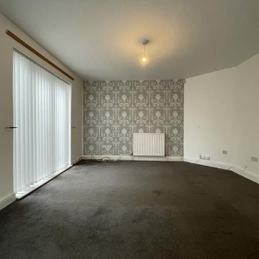 Bournemouth Avenue - Photo 1