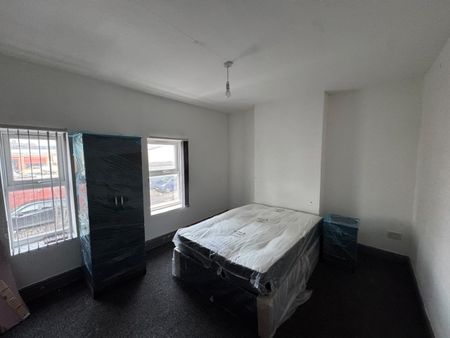 Room in a Shared House, Cherrywood Road, B9 - Photo 2