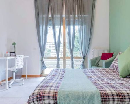 Via Fiume delle Perle, Rome, Lazio 00144 - Photo 2