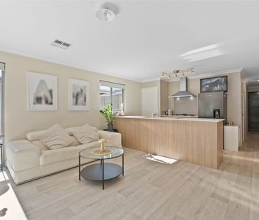 Welcome to 7 Relucent Way, Baldivis - a stunning 3-bedroom, 2-bathr... - Photo 3