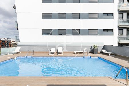 Flat for rent in Canal de Badalona - Photo 5