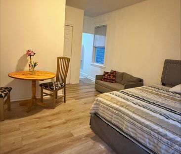 For Lease - 262 EMOND Street Unit# B, Vanier and Kingsview Park, On... - Photo 1