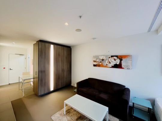 Studio*3505 - Photo 1