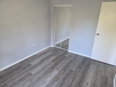 For Lease - 5536 Montevideo Road Unit# 45, Mississauga, Ontario - Photo 2