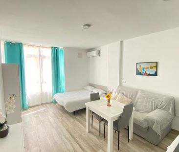 Alquiler de estudio en Avenida Isabel Manoja, 32 - Photo 1