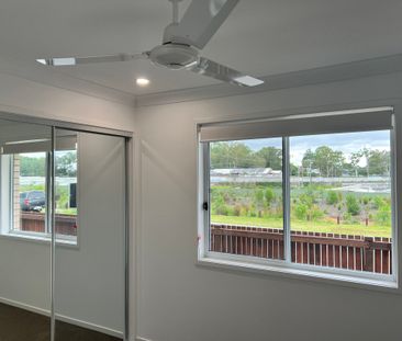 3 Kashmir Cct, Greenbank QLD 4124 - House For Rent | Domain - Photo 2