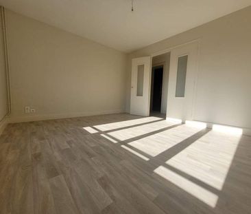 CHARMES (88130) - Appartement - Photo 2