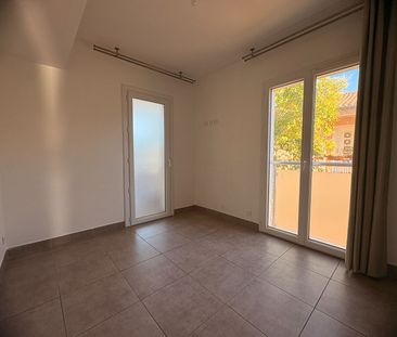 Location Appartement 4 pièces 85m² - Photo 4