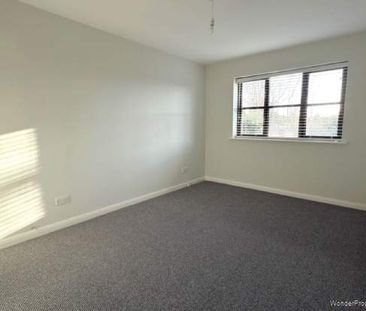 2 bedroom property to rent in Watford - Photo 5