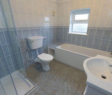 2 bedroom semi-detached house to rent - Photo 2
