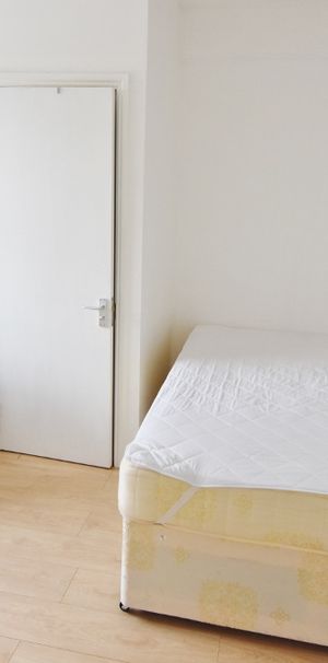 Holloway Road, Islington, London, N7 - Photo 1