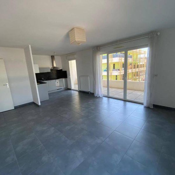 Location appartement récent 3 pièces 64.5 m² à Juvignac (34990) - Photo 1