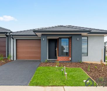 Brand New Family Home in Sunbury - Photo 3
